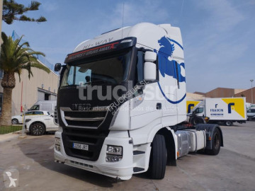Cabeza tractora Iveco
