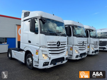Tracteur Mercedes