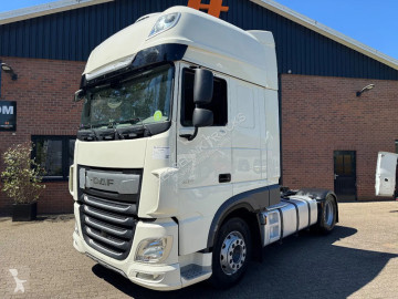 Traktor DAF