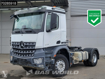 Traktor Mercedes