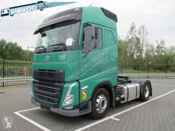 Traktor Volvo