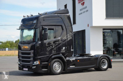 ScaniaR450