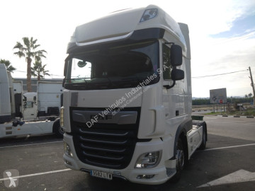 Tracteur DAF