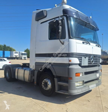 Traktor Mercedes