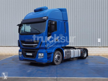 Cabeza tractora Iveco