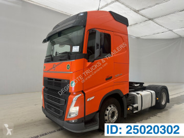 Traktor Volvo