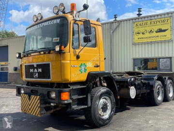 Traktor MAN