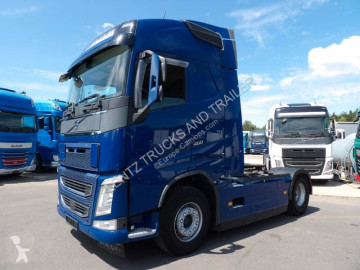 Traktor Volvo