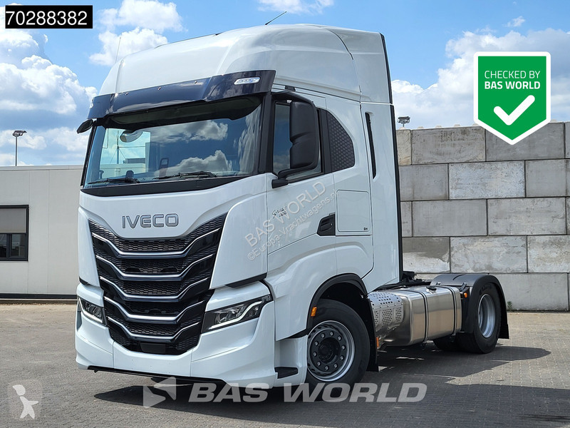 Traktor Iveco S-Way 580 4X2 NEW! 2x Tanks Navi...