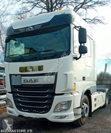 Tracteur DAF XF460
