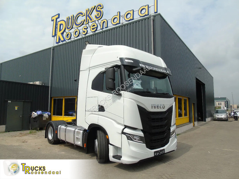 Traktor Iveco 490 + RETARDER + 93.000KM