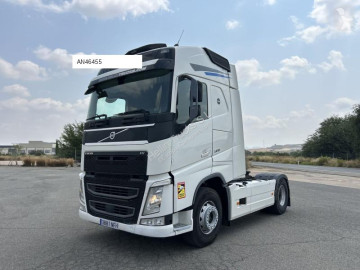 Cabeza tractora Volvo