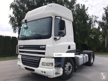Traktor DAF CF85 460