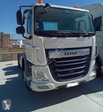 Traktor DAF