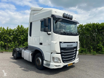 Tracteur DAF