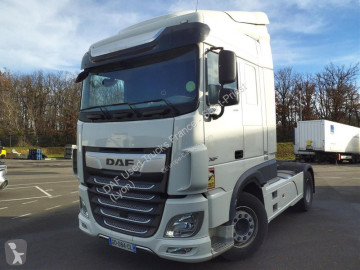 Traktor DAF