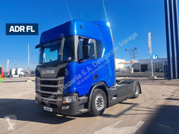 Tahač nebezpečné látky / adr Scania