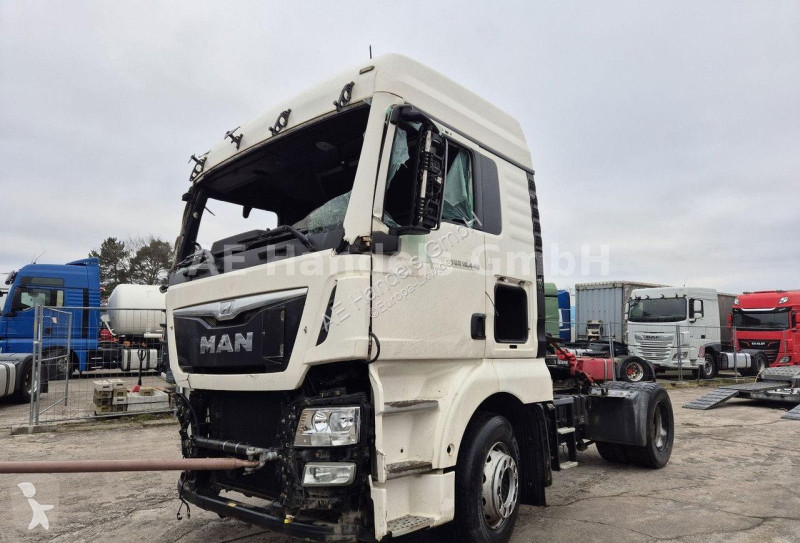 Traktor MAN TGX 18.440