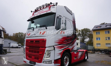 Tractor Volvo