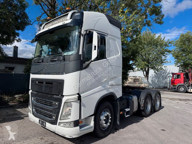 Traktor Volvo 500 6x4...
