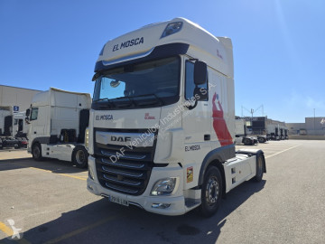 Cabeza tractora DAF