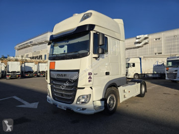 Traktor DAF