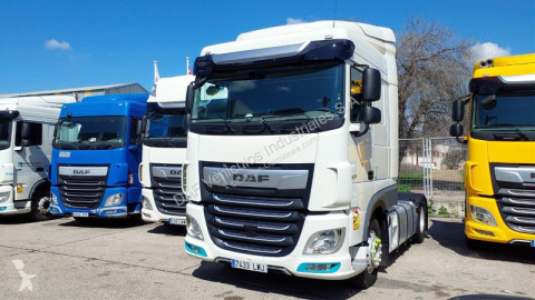 Cabeza tractora DAF
