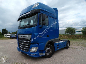 Cabeza tractora DAF