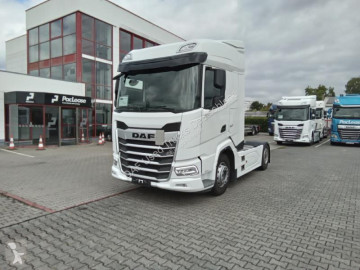 Cabeza tractora DAF