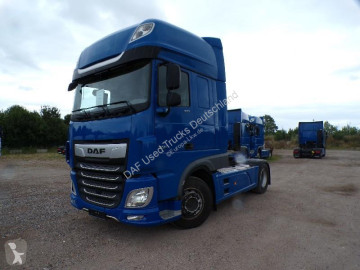 Traktor DAF