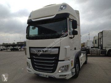 Tracteur DAF