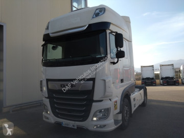 Traktor DAF