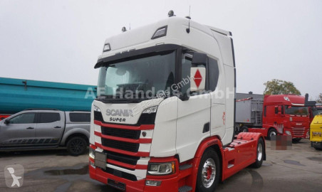 ScaniaR450