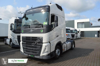 Cabeza tractora Volvo