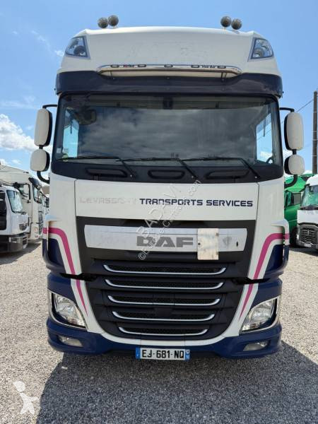 Traktor DAF