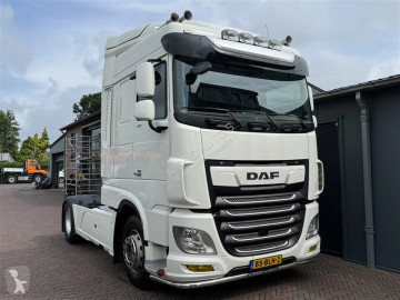 Traktor DAF