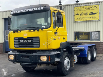 Traktor MAN