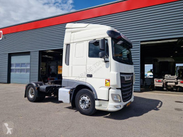 Traktor DAF XF 480