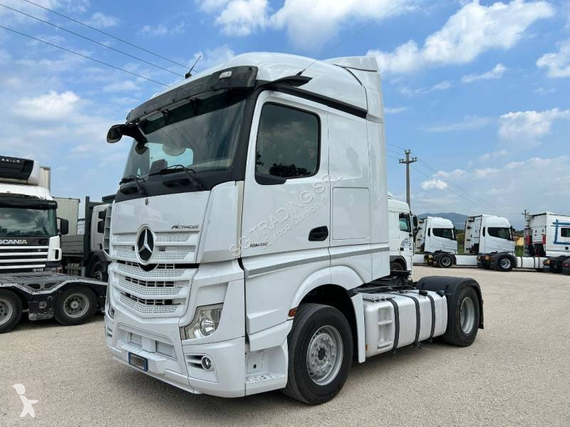 Trattore Stradale Mercedes