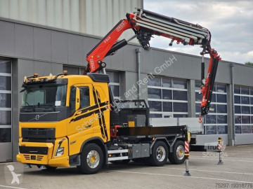 Traktor Volvo FH FH 500 SZM + FASSI 545 -7 m. FlyJib 4 Lenkachse