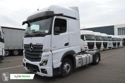 Traktor Mercedes