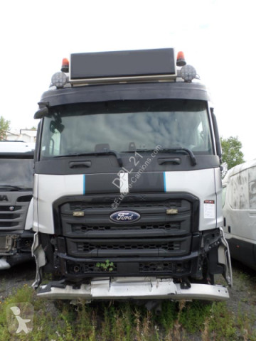 Traktor Ford