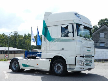 Cabeza tractora DAF