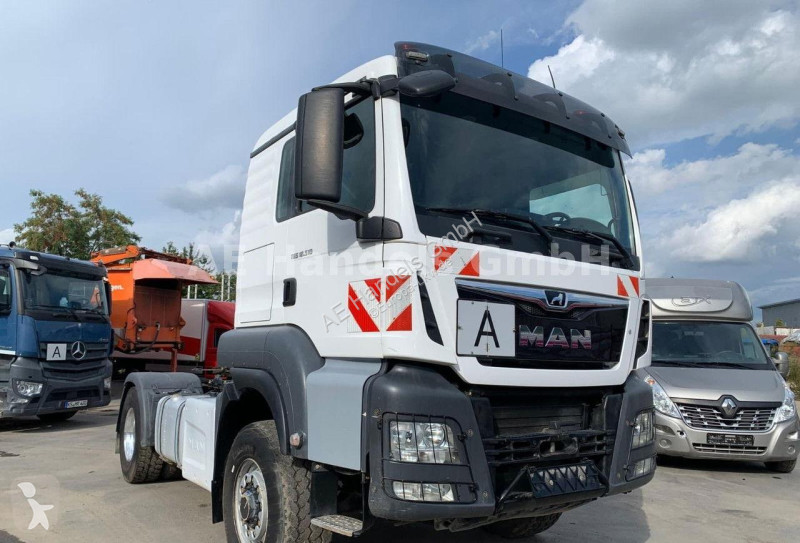 Tracteur MAN TGS 18