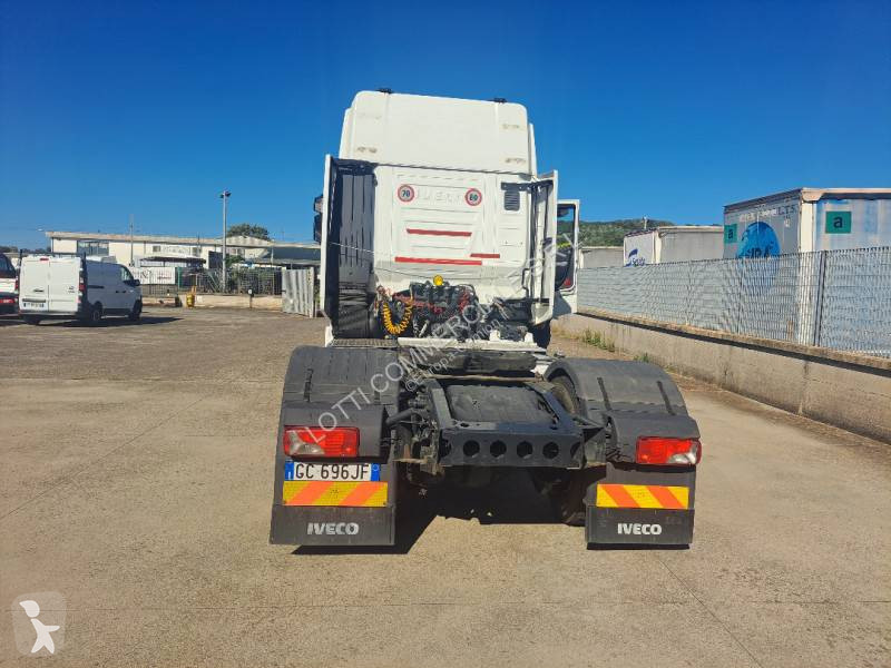 Traktor Iveco