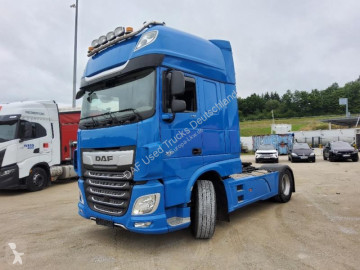 Cabeza tractora DAF
