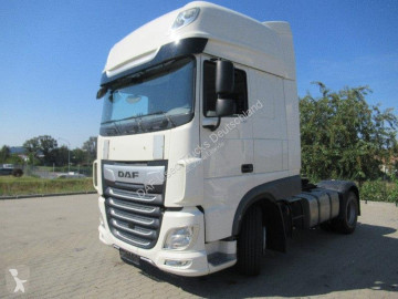 Cabeza tractora DAF