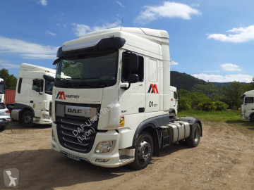 Traktor DAF