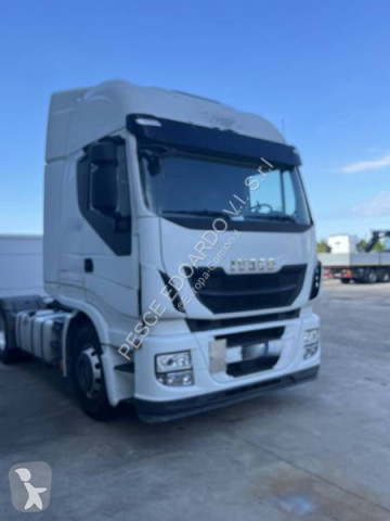 Traktor Iveco