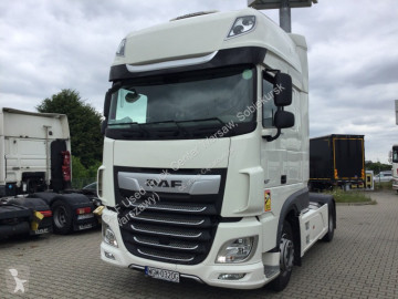 Cabeza tractora DAF